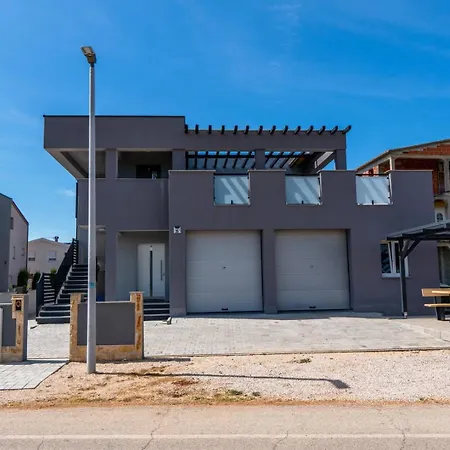 아파트 Zilajkovic *