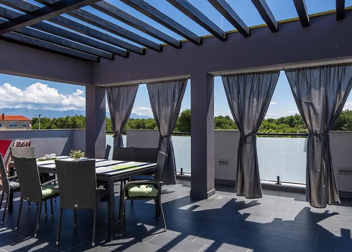 아파트 Zilajkovic 비르